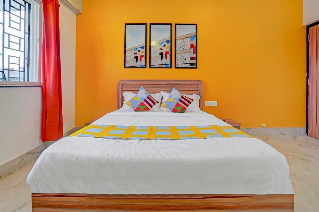Oyo 79233 Hotel Hive Stays Kochi Kültér fotó