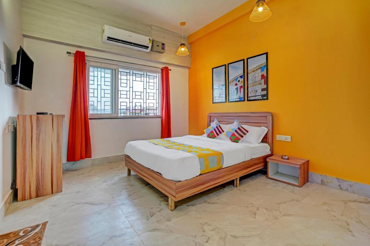 Oyo 79233 Hotel Hive Stays Kochi Kültér fotó