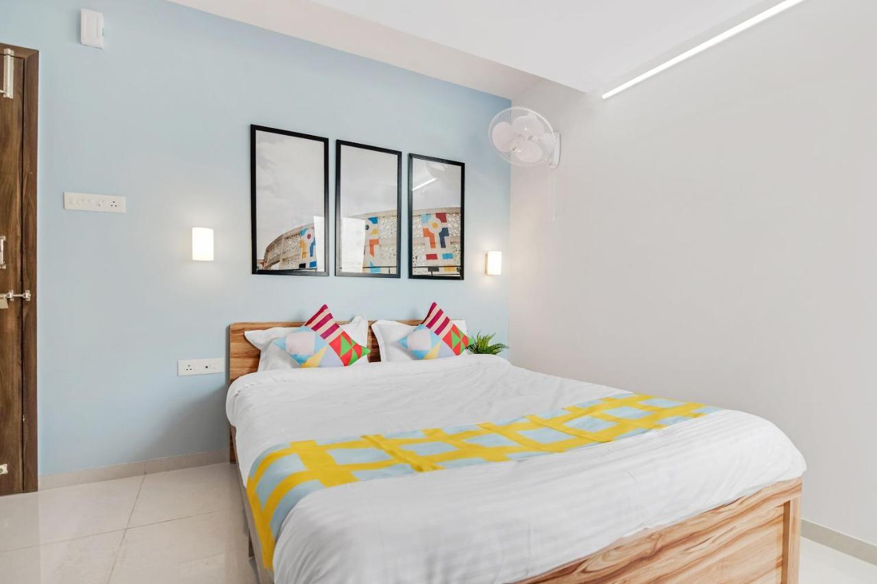 Oyo 79233 Hotel Hive Stays Kochi Kültér fotó